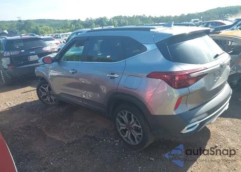 2021 Kia Seltos Sx Turbo z USA, uszkodzony, nr VIN KNDETCA26M7086958